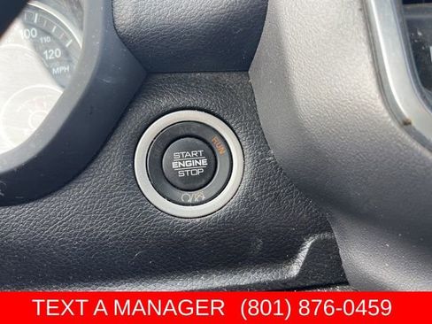 Used 2024 RAM 2500 Big Horn AWD/4WD image 30
