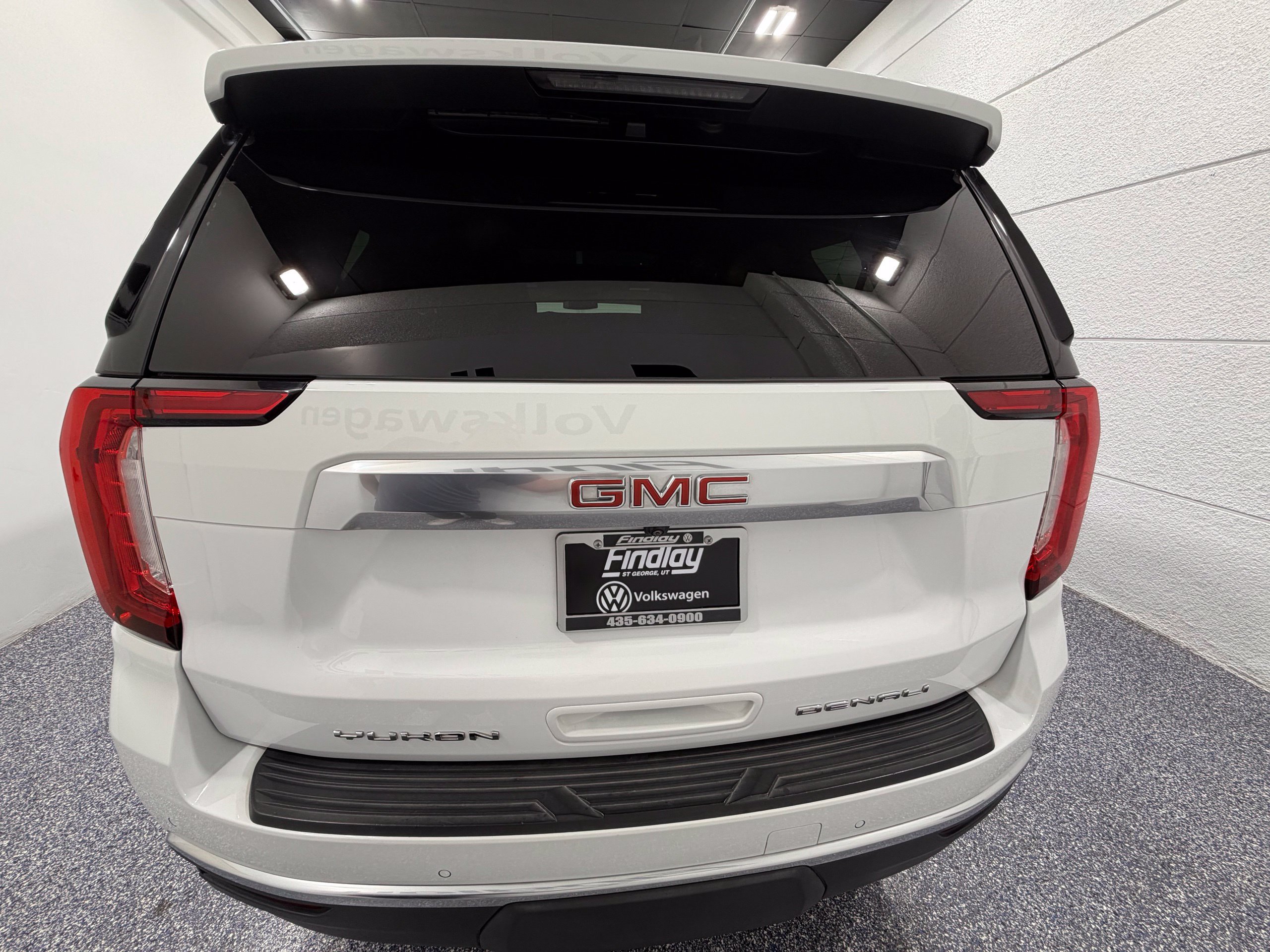 Used 2021 GMC Yukon Denali AWD/4WD image 6