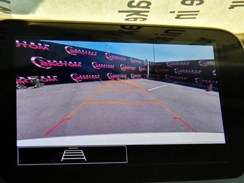 Used 2023 Chevrolet Malibu RS image 18