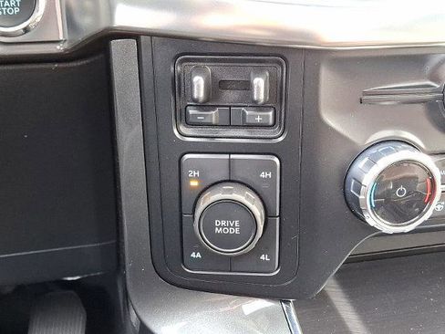 Certified 2023 Ford F150 Lariat w/ Equipment Group 502A High image 24