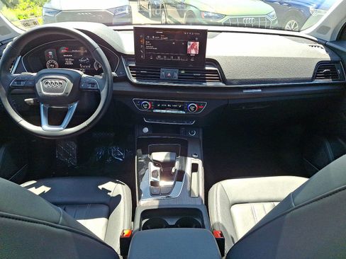 Certified 2023 Audi Q5 2.0T Premium Plus w/ Premium Plus Package AWD/4WD image 10