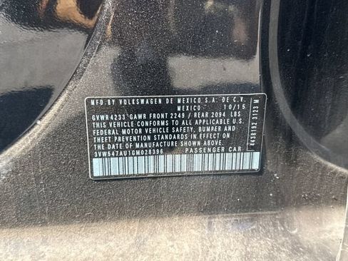 Used 2016 Volkswagen GTI SE w/ Lighting Package (SEL) FWD image 23
