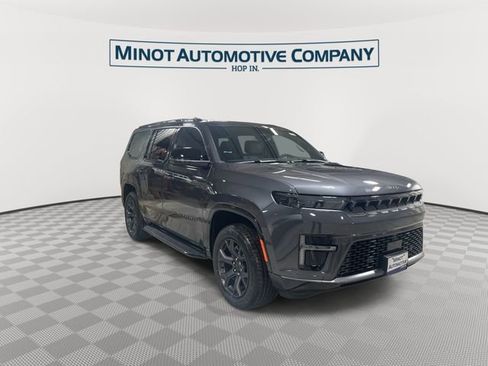 New 2026 Jeep Grand Wagoneer Limited AWD/4WD image 2