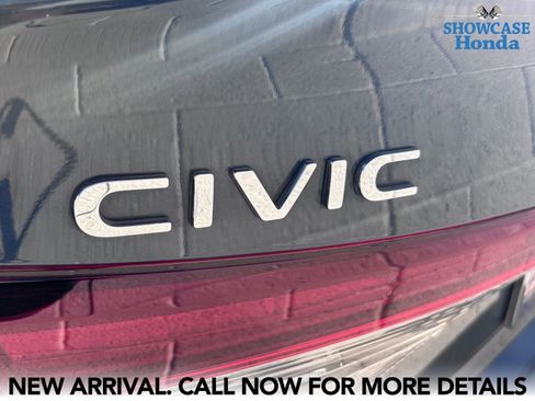 Used 2025 Honda Civic Sport image 10