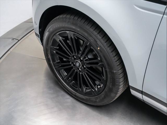 New 2026 Land Rover Range Rover Evoque S AWD/4WD image 12