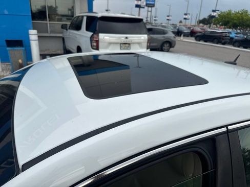 Used 2016 Chevrolet Impala LTZ FWD image 4