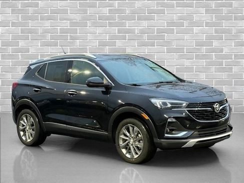 Certified 2023 Buick Encore GX Essence w/ Experience Buick Package image 9
