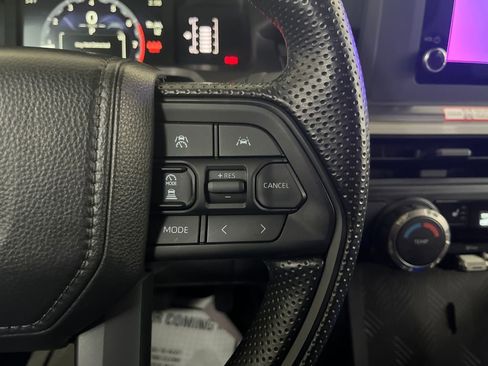 Used 2025 Toyota Tacoma SR5 image 64