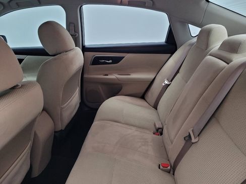 Used 2015 Nissan Altima 2.5 S w/ Power Driver Seat Package FWD image 18