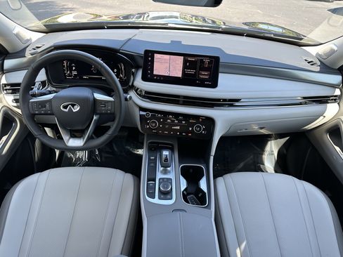 Certified 2026 INFINITI QX60 Luxe w/ Cargo Package FWD image 8