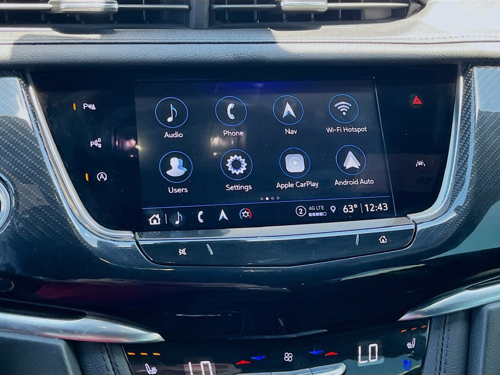 Used 2024 Cadillac XT6 Sport w/ Technology Package AWD/4WD image 13