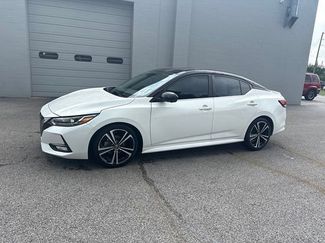Used 2022 Nissan Sentra SR w/ SR Premium Package FWD video 3