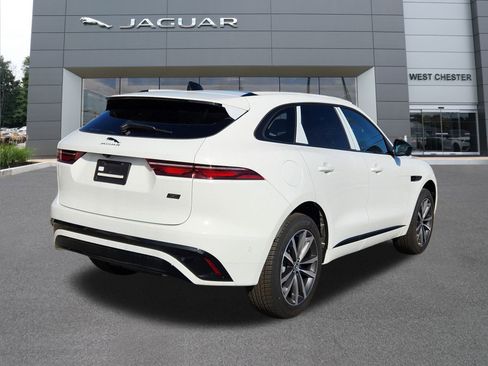 New 2026 Jaguar F-PACE R-Dynamic S image 4