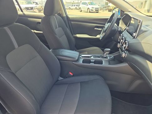 Used 2024 Nissan Sentra SV FWD image 10