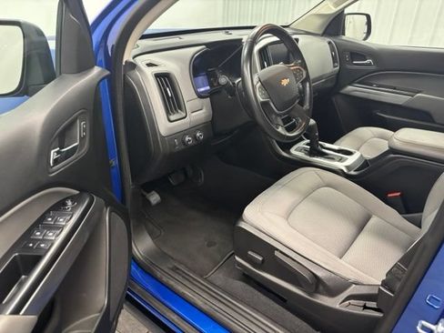 Used 2020 Chevrolet Colorado LT AWD/4WD image 13