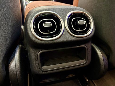 New 2026 Mercedes-Benz GLC 300 image 14