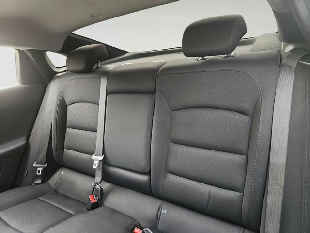 Used 2022 Chevrolet Malibu LT FWD image 19