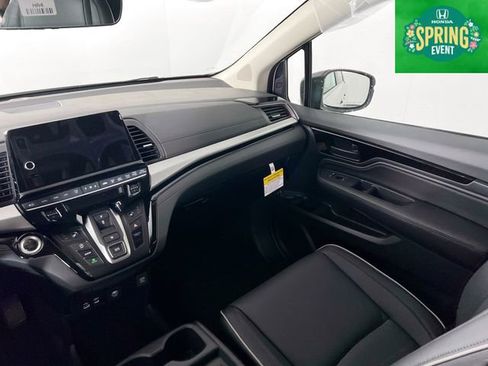 New 2026 Honda Odyssey Touring image 20