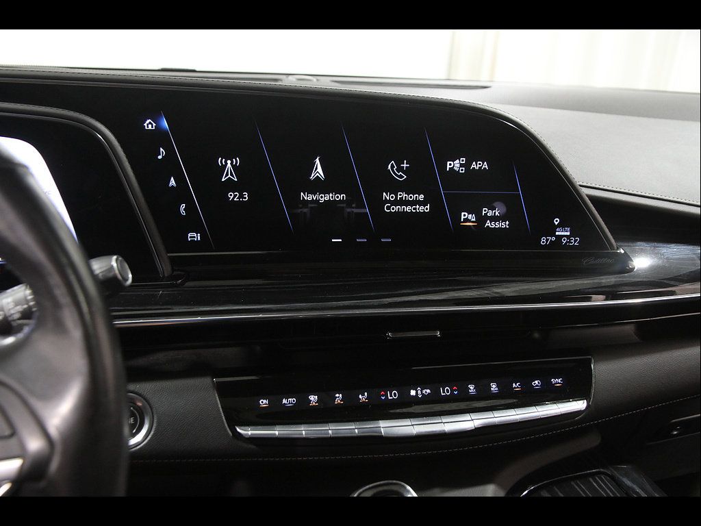 Used 2021 Cadillac Escalade ESV Sport w/ Driver Assist Tech Package AWD/4WD image 10
