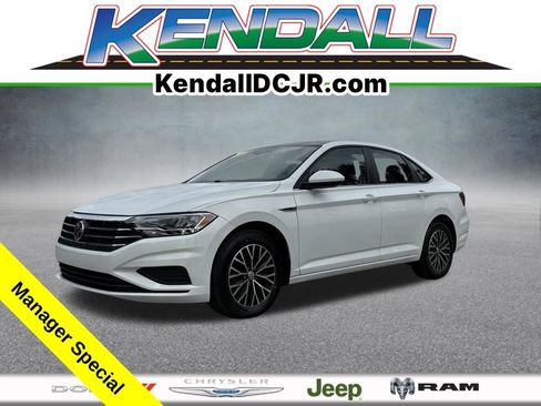 Used 2019 Volkswagen Jetta SEL w/ Cold Weather Package FWD image 1