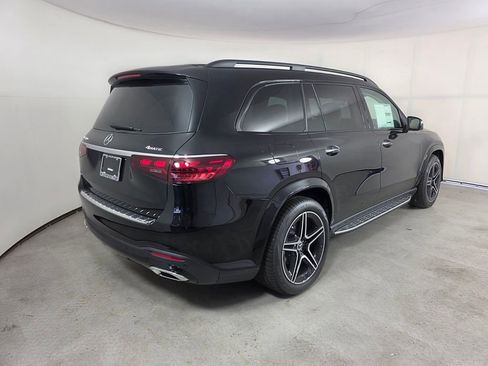 New 2026 Mercedes-Benz GLS 450 4MATIC image 4