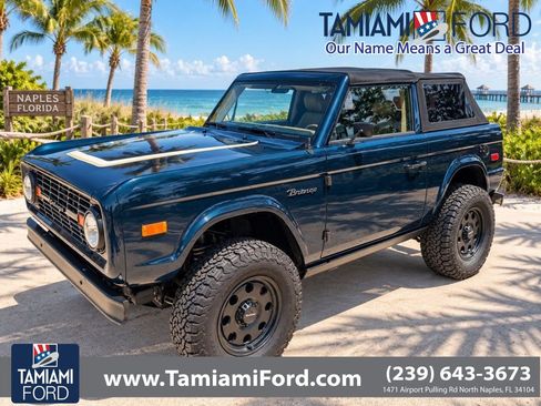 Used 2025 Ford Bronco Badlands AWD/4WD image 1