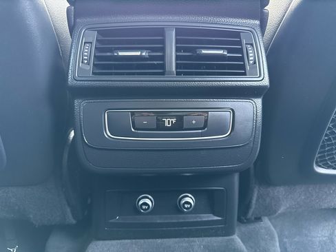 Used 2018 Audi Q7 3.0T Premium Plus image 29