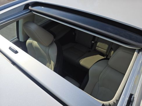 Used 2019 Lexus RX 350 AWD w/ Premium Package image 13