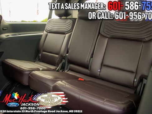 New 2026 Ford Expedition Platinum w/ Platinum Ultimate Package AWD/4WD image 15