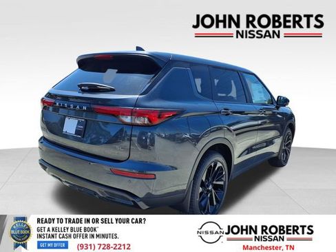 New 2026 Nissan Rogue SL AWD/4WD image 16