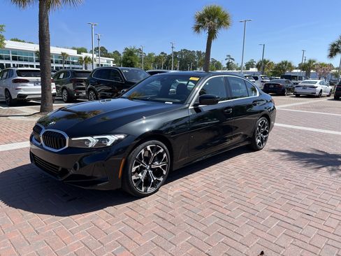 Used 2025 BMW 330i Sedan image 5