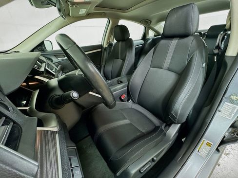 Used 2019 Honda Civic EX image 27