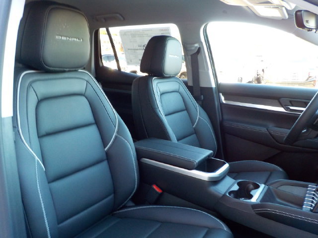 New 2027 GMC Terrain Denali AWD/4WD image 21