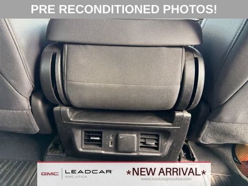Used 2024 Chevrolet Silverado 1500 LT w/ Z71 Off-Road Package AWD/4WD image 14