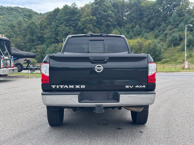 Used 2017 Nissan Titan SV AWD/4WD image 7