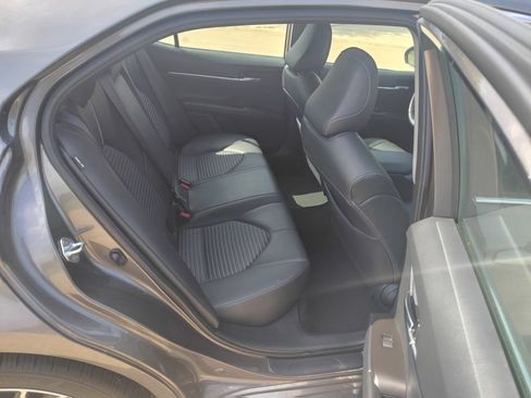 Used 2024 Toyota Camry SE FWD image 13