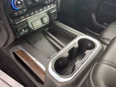 Used 2020 Chevrolet Silverado 1500 High Country w/ Max Trailering Package AWD/4WD image 22