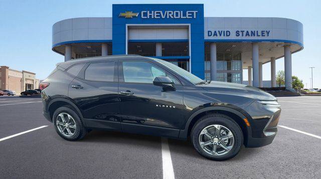 New 2026 Chevrolet Blazer LT w/ Convenience Package FWD image 9