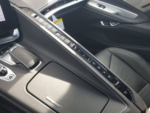 New 2025 Chevrolet Corvette Stingray Premium Conv w/ Z51 Performance Package image 32