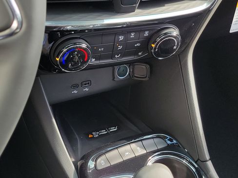 New 2026 Buick Encore GX Sport Touring w/ Advanced Technology Package image 31