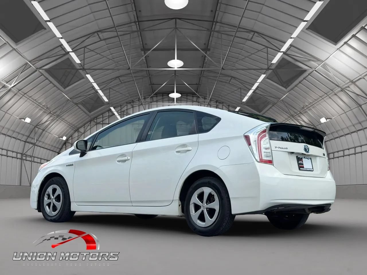 Used 2015 Toyota Prius Two FWD image 6