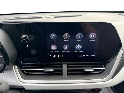 New 2026 Chevrolet Trax LS w/ LS Convenience Package FWD image 21