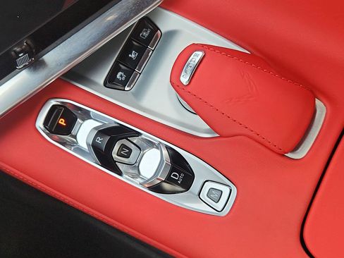 Used 2024 Chevrolet Corvette Z06 RWD image 15