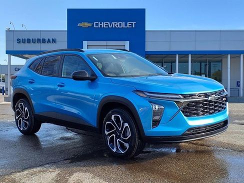 New 2026 Chevrolet Trax RS w/ Driver Confidence Package FWD image 3