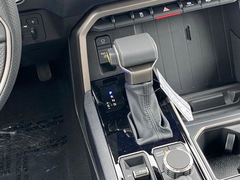 New 2026 Toyota Tundra SR5 AWD/4WD image 18