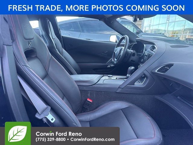 Used 2016 Chevrolet Corvette Z06 w/ 3LZ Preferred Equipment Group RWD image 11