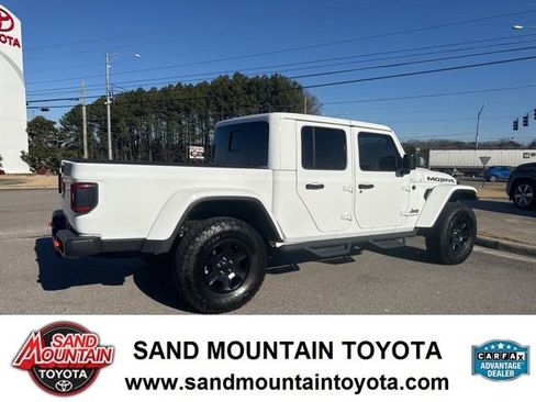 Used 2021 Jeep Gladiator Mojave image 2