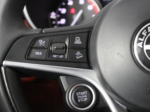 Used 2019 Alfa Romeo Stelvio Ti AWD/4WD image 16