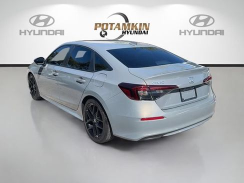 Used 2025 Honda Civic Sport image 7