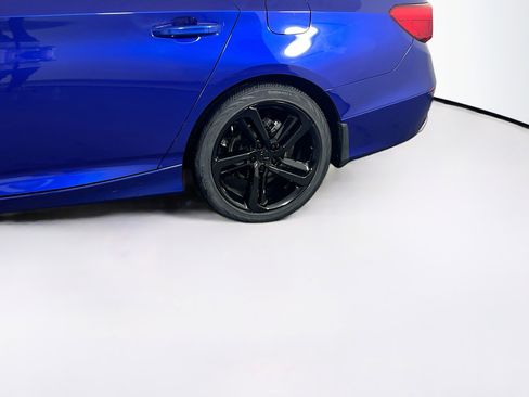 Used 2022 Honda Accord Sport image 28